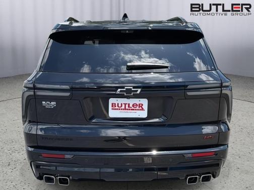 Mosaic Black Metallic 2024 Chevrolet Traverse RS