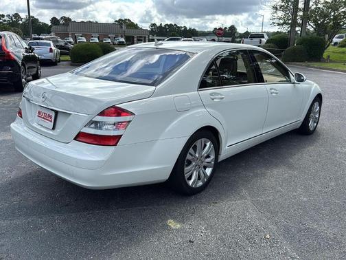 2009 Mercedes-Benz S-Class S 550