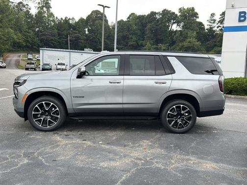 2025 Chevrolet Tahoe RST
