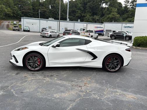 2026 Chevrolet Corvette Stingray w/2LT
