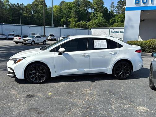 2024 Toyota Corolla SE
