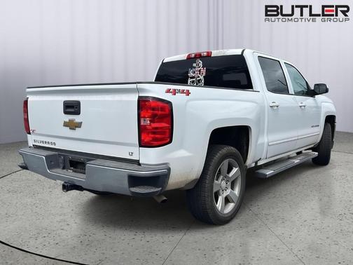 Summit White 2018 Chevrolet Silverado 1500 LT
