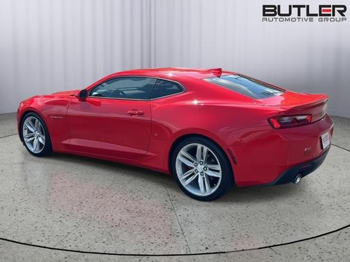 2018 Chevrolet Camaro 1LS