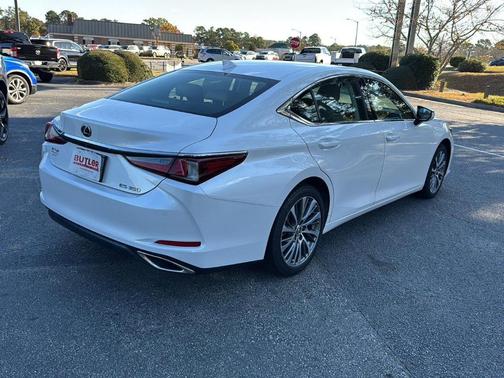 2019 Lexus ES 350 