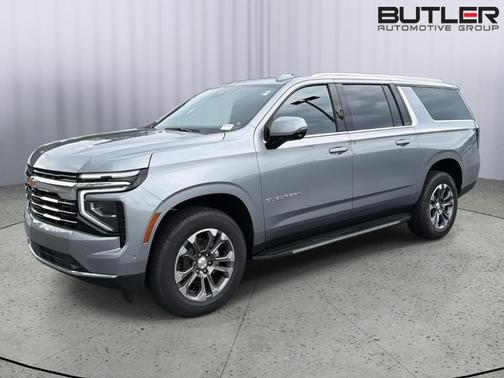 Sterling Gray Metallic 2026 Chevrolet Suburban LT