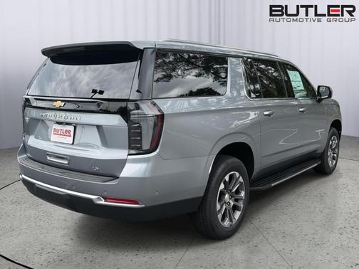 Sterling Gray Metallic 2026 Chevrolet Suburban LT