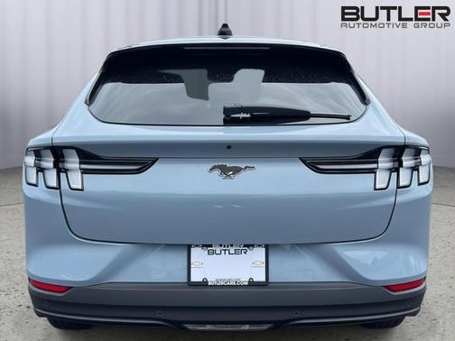 Glacier Gray Metallic 2025 Ford Mustang Mach-E Premium