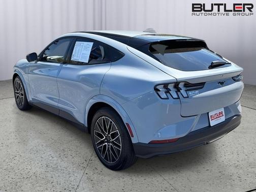 Glacier Gray Metallic 2025 Ford Mustang Mach-E Premium