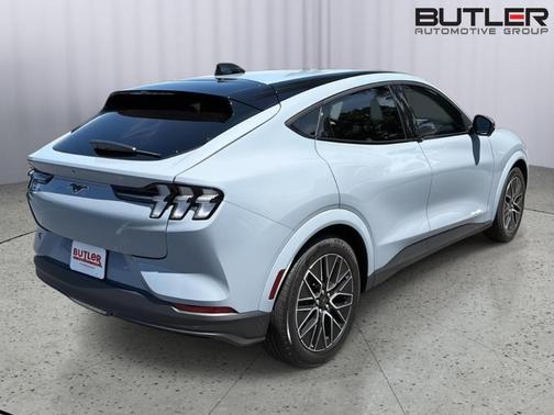 Glacier Gray Metallic 2025 Ford Mustang Mach-E Premium