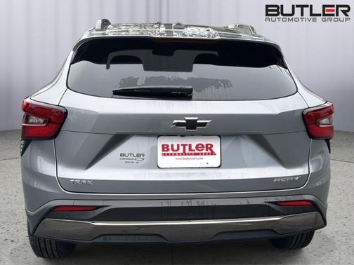 Sterling Gray Metallic 2026 Chevrolet Trax ACTIV