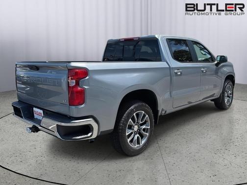 Sterling Gray Metallic 2026 Chevrolet Silverado 1500 LT
