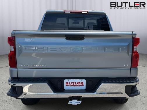Sterling Gray Metallic 2026 Chevrolet Silverado 1500 LT