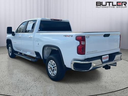 Summit White 2025 Chevrolet Silverado 2500 LT