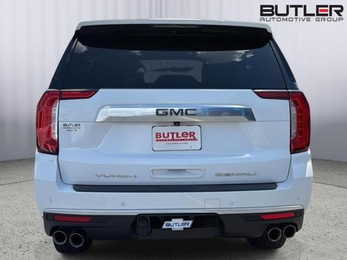 Summit White 2024 GMC Yukon XL Denali
