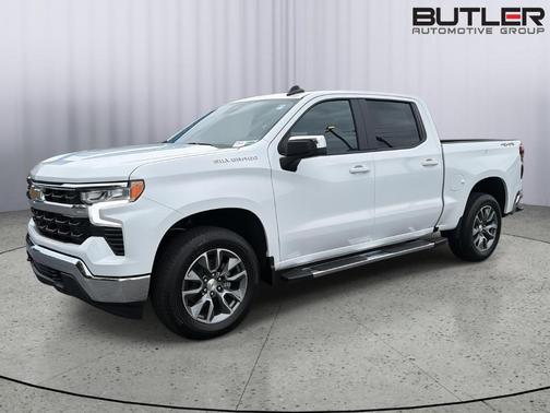Summit White 2026 Chevrolet Silverado 1500 LT