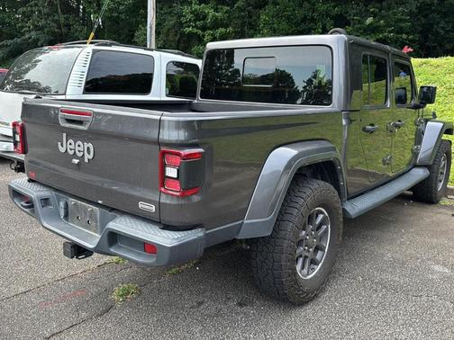 2021 Jeep Gladiator Overland
