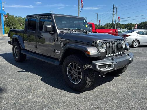 2021 Jeep Gladiator Overland