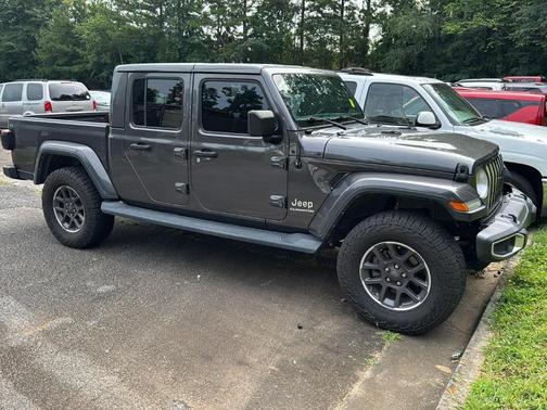 2021 Jeep Gladiator Overland