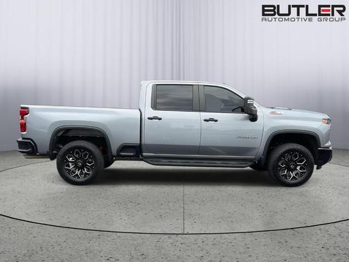 Sterling Gray Metallic 2025 Chevrolet Silverado 2500 Custom