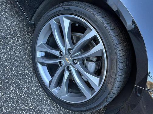 2024 Chevrolet Malibu 2LT