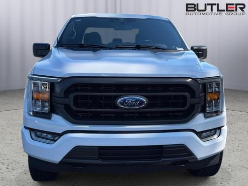 Oxford White 2023 Ford F-150 XLT