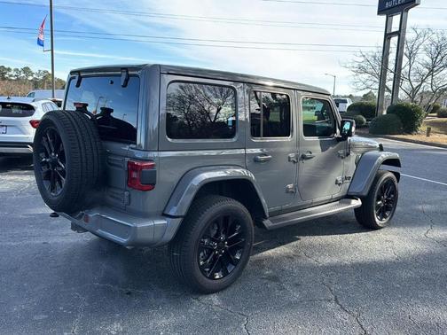 2023 Jeep Wrangler Sahara