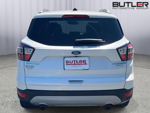 White Platinum Tri-Coat Metallic 2018 Ford Escape Titanium