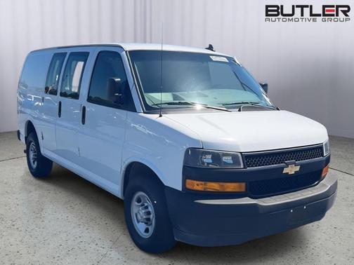 Summit White 2020 Chevrolet Express 2500 Work Van