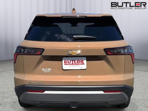 Autumn Harvest 2027 Chevrolet Equinox LT