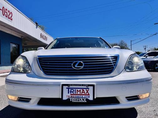 Crystal White 2004 Lexus LS 430 Base