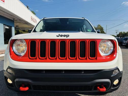 2016 Jeep Renegade Trailhawk