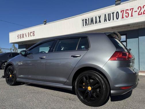 2015 Volkswagen Golf Auto TSI SE