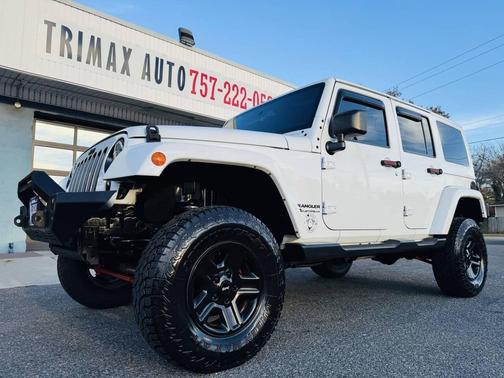 2016 Jeep Wrangler Unlimited Sahara