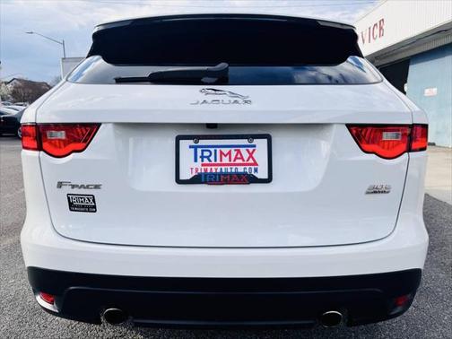 2018 Jaguar F-PACE 30t Premium