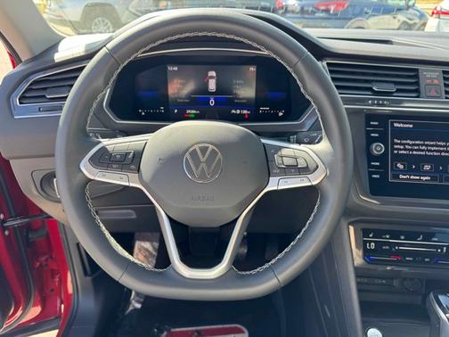 2023 Volkswagen Tiguan 2.0T SE