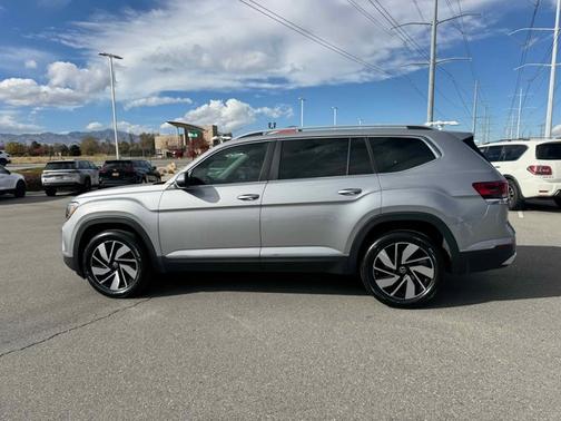 2024 Volkswagen Atlas 2.0T SEL