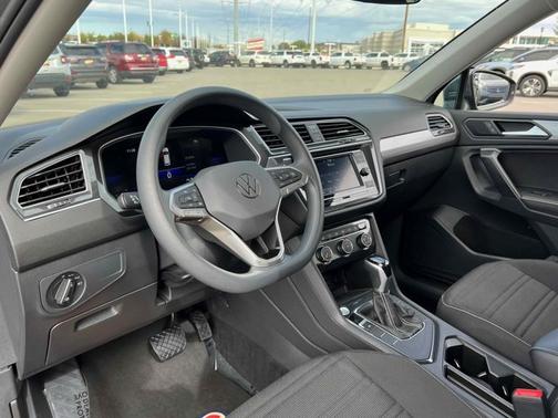 2023 Volkswagen Tiguan 2.0T S