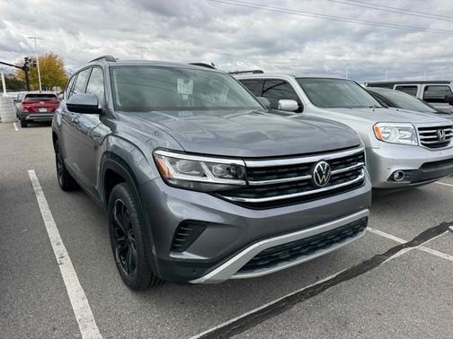 2022 Volkswagen Atlas 3.6 SE w/ Technology