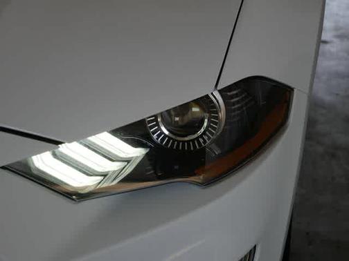 Oxford White 2023 Ford Mustang EcoBoost Premium