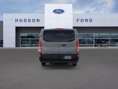 2025 Ford Transit-350 XL