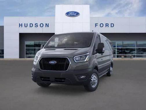 2025 Ford Transit-350 XL