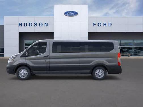 2025 Ford Transit-350 XL