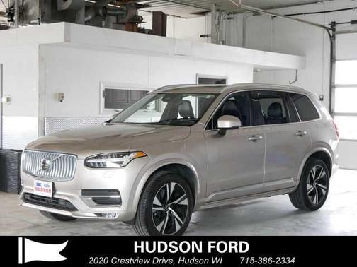 Bright Dusk Metallic 2025 Volvo XC90 B5 Core
