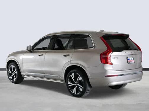 Bright Dusk Metallic 2025 Volvo XC90 B5 Core
