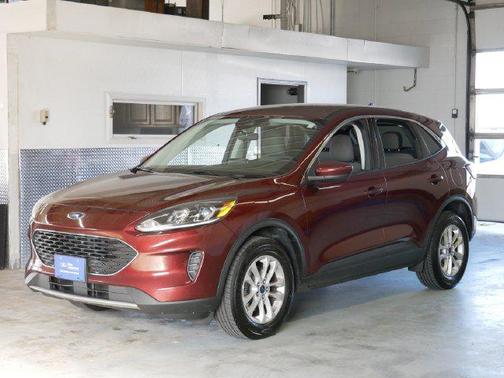 Bronze Fire Metallic 2021 Ford Escape SE
