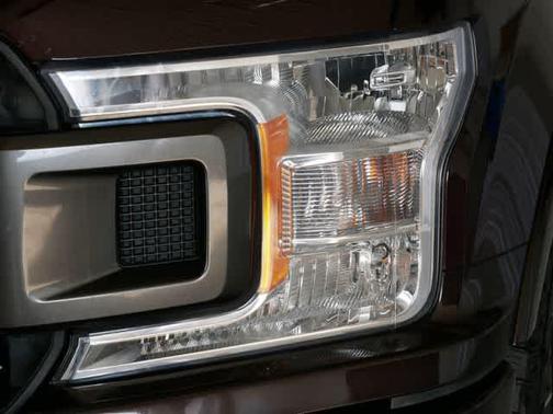 Magma Red Metallic 2018 Ford F-150 XLT
