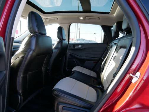 2021 Ford Escape Titanium