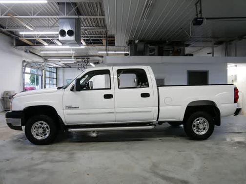 Summit White 2006 Chevrolet Silverado 2500 LT3