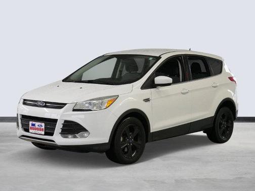 Oxford White 2016 Ford Escape SE