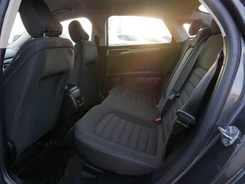 2020 Ford Fusion Hybrid SE